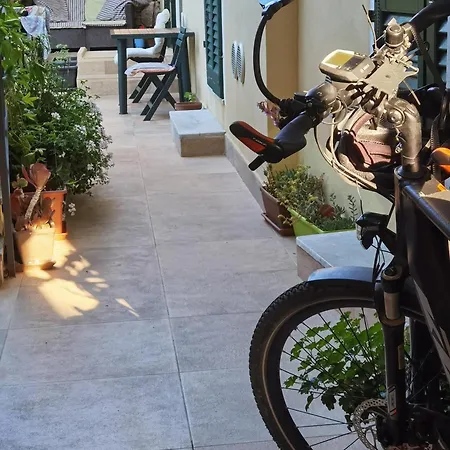 Il Giardino Di Tatiana & Breakfast B&B