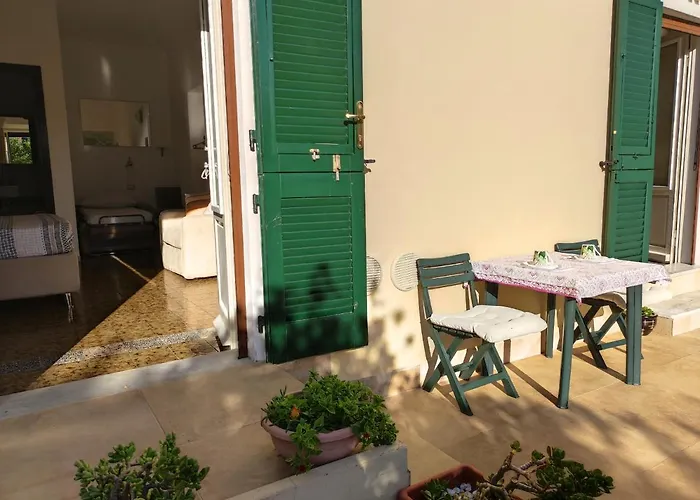 Il Giardino Di Tatiana 4* לה מדלנה