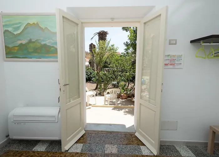 לינה וארוחת בוקר Il Giardino Di Tatiana