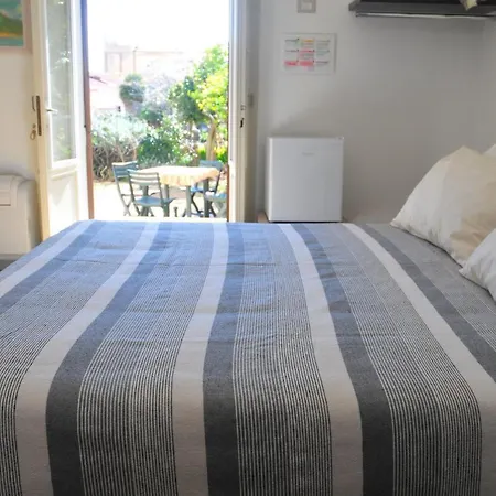 Il Giardino Di Tatiana Bed and Breakfast