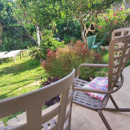 Il Giardino Di Tatiana & Breakfast La Maddalena (Sassari)