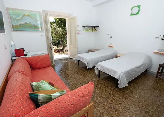 Il Giardino Di Tatiana La Maddalena (Sassari)